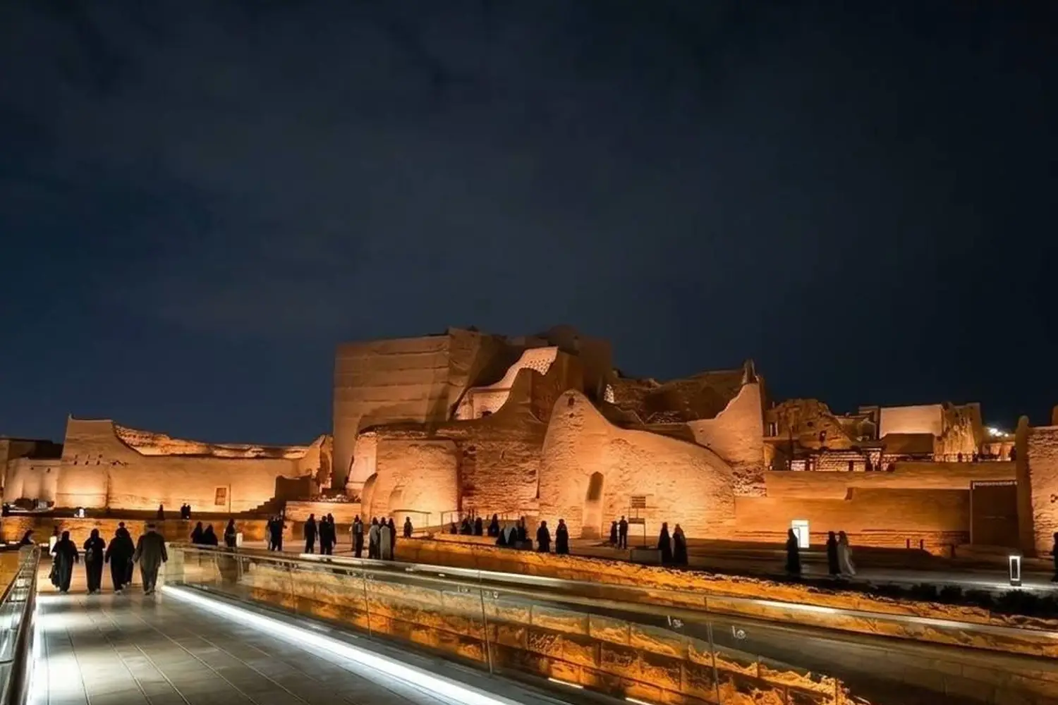 تفعيل المواقع الثقافية والتراثية